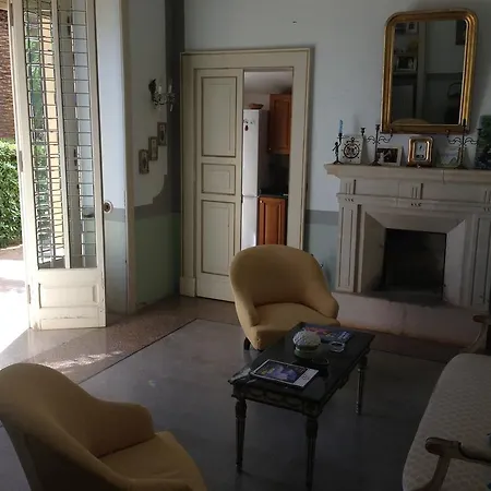 Casa Bianca 别墅 特里卡塞