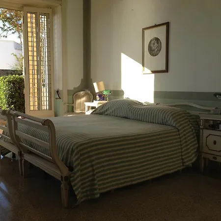 Casa Bianca * 特里卡塞